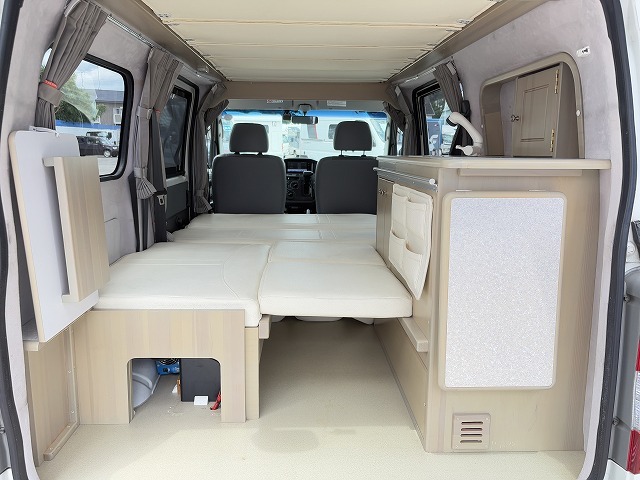 キャンピングカー バンコン ﾀｳﾝｴｰｽ ﾀｺｽ ﾊﾅ 4WD