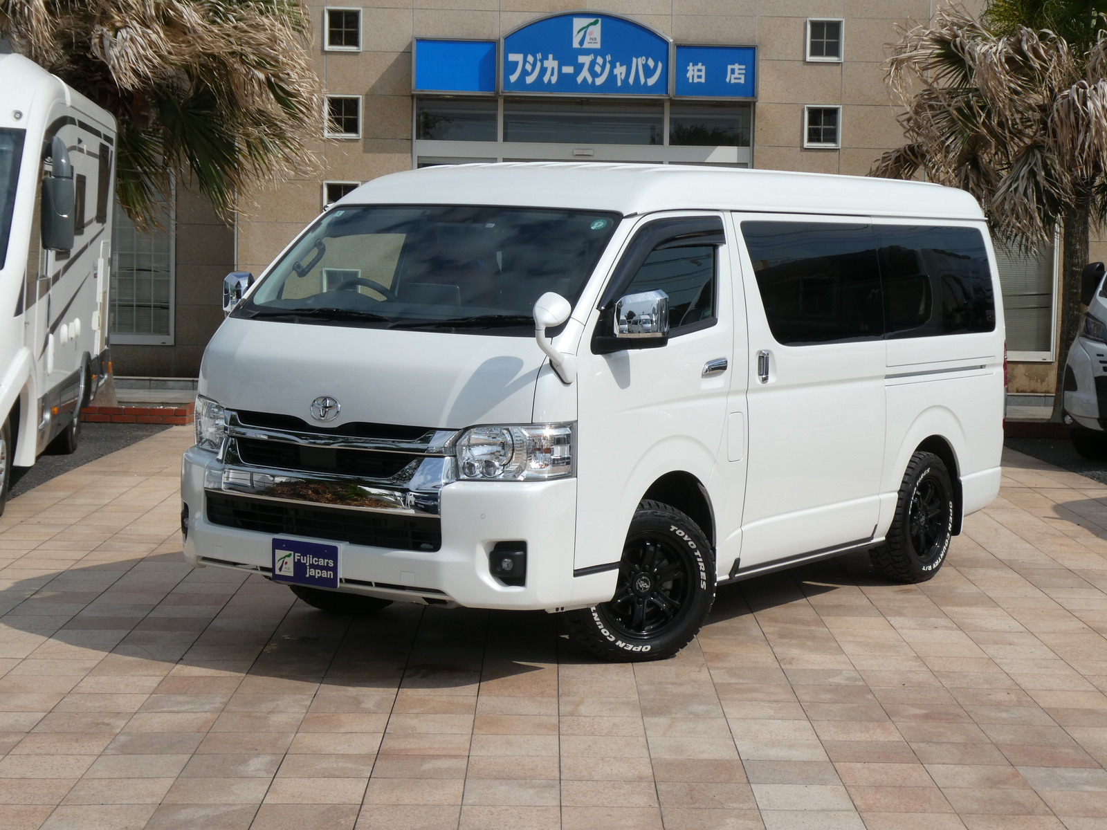 キャンピングカー バンコン FOCS　DS－L　4WD　※内装画像準備中