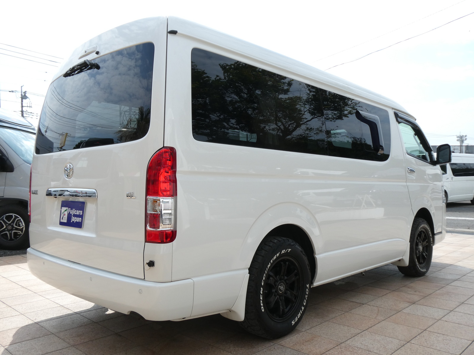 キャンピングカー バンコン FOCS　DS-L　4WD　※内装画像準備中