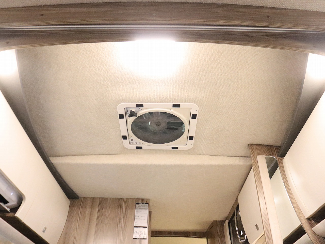 キャンピングカー キャブコン ｶﾑﾛｰﾄﾞ ﾊﾞﾝﾃｯｸ ｼﾞﾙ520 4WD　FF　AC