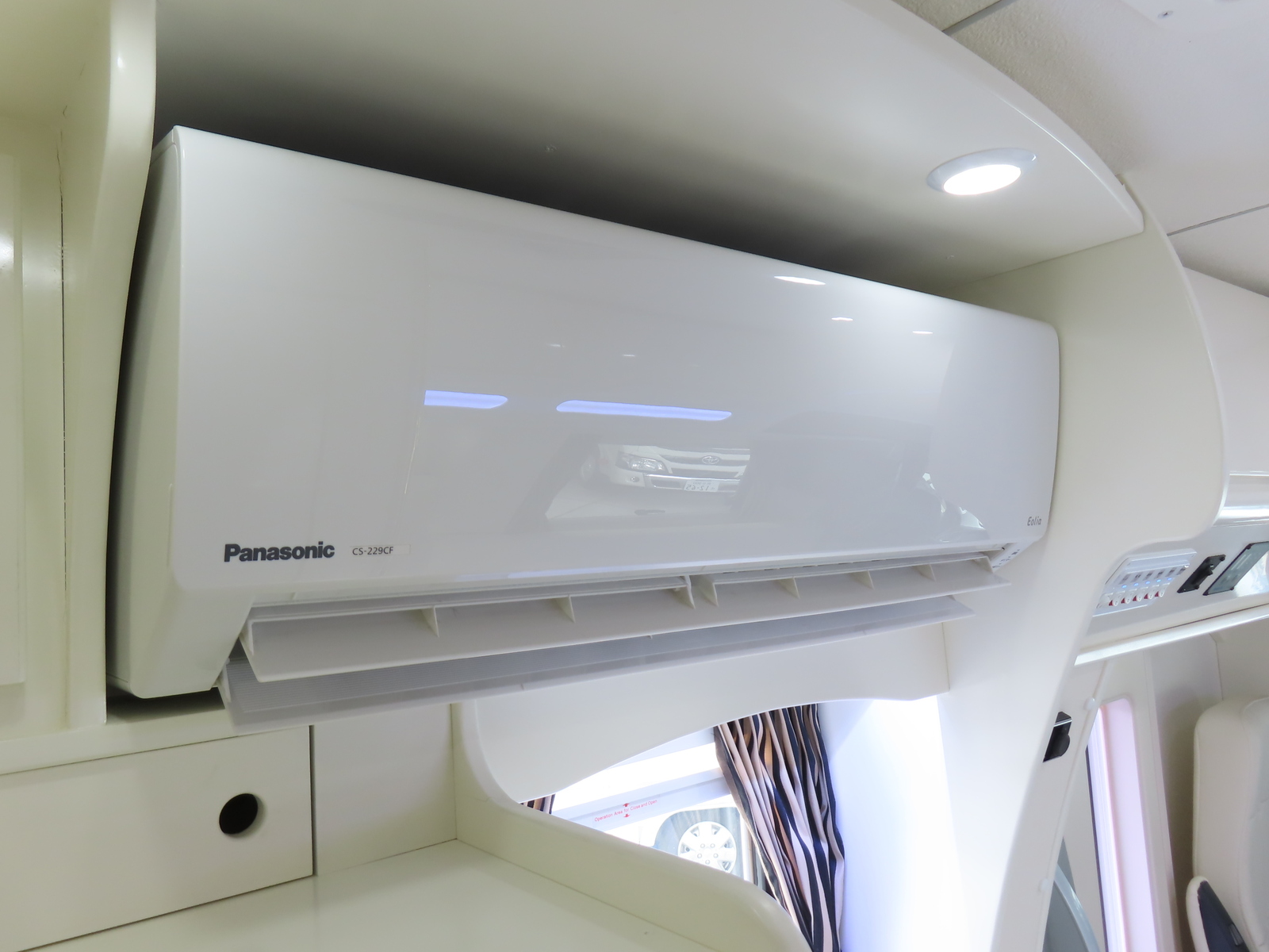 キャンピングカー キャブコン ﾊｲｴｰｽ RVﾋﾞｯｸﾌｯﾄ ﾌﾟﾙﾐｴM5.7