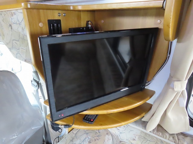 キャンピングカー キャブコン ｶﾑﾛｰﾄﾞ ﾅｯﾂRVﾐﾗｰｼﾞｭ FF暖房 窓ｸｰﾗｰ