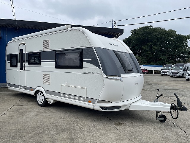 キャンピングカー トレーラー ﾎﾋﾞｰ 495ULﾃﾞﾗｯｸｽ 家庭用ｴｱｺﾝ 要牽引免許