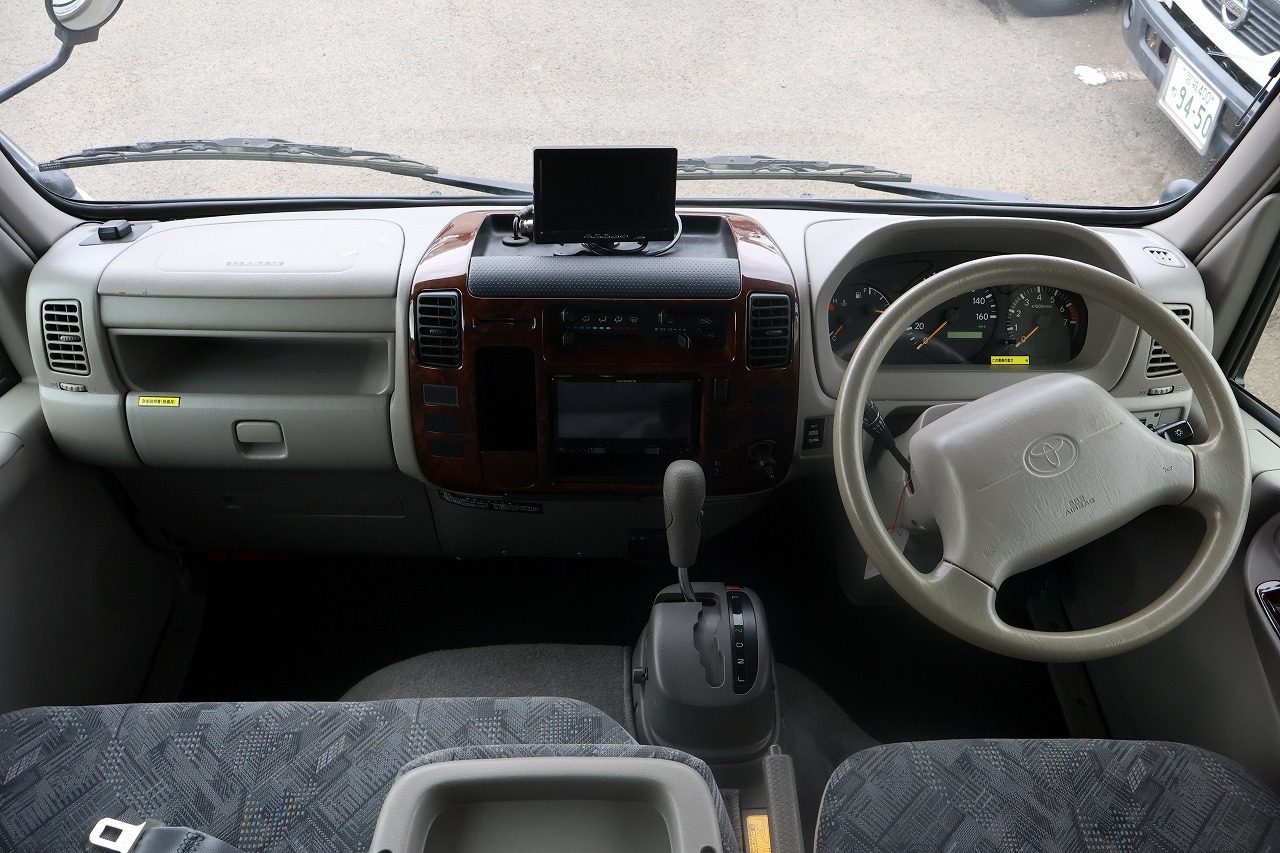 キャンピングカー キャブコン ｶﾑﾛｰﾄﾞ ﾊﾞﾝﾃｯｸ ｺﾙﾄﾞﾊﾞﾝｸｽ　家庭用AC