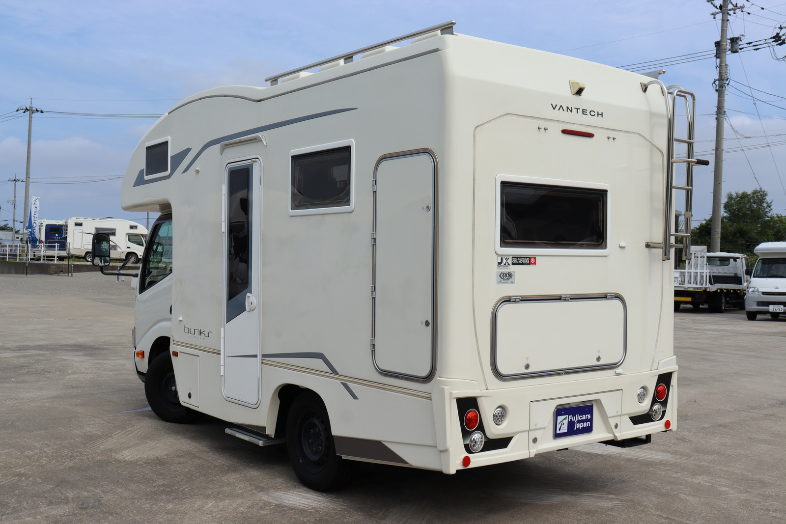 キャンピングカー キャブコン ｶﾑﾛｰﾄﾞ ﾊﾞﾝﾃｯｸ ｺﾙﾄﾞﾊﾞﾝｸｽ 　家AC　4WD