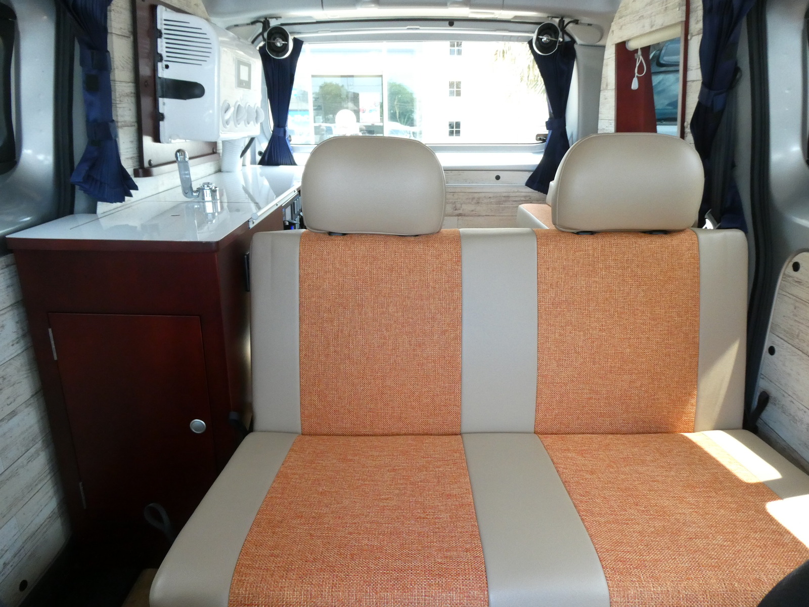 キャンピングカー バンコン ｶｰｼｮｯﾌﾟｽﾘｰｾﾌﾞﾝ　ｱﾚｸﾞﾛｳﾞｨｶﾞｰ　DCｸｰﾗｰ