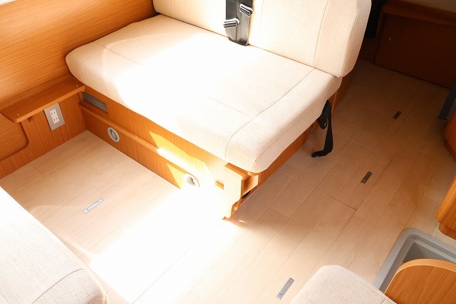 キャンピングカー キャブコン ｶﾑﾛｰﾄﾞ LTｷｬﾝﾊﾟｰ ﾚｶﾞｰﾄﾞﾈｵ+ 4WD