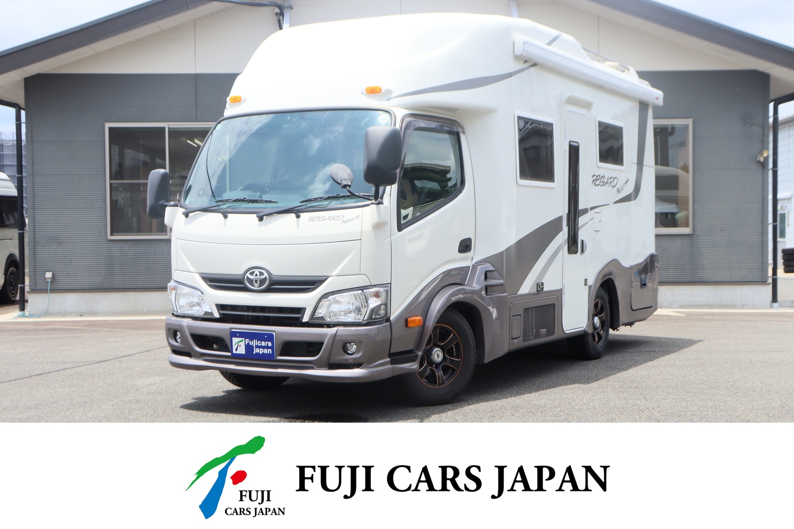キャンピングカー キャブコン カムロード LTキャンパー レガードネオ+ 4WD