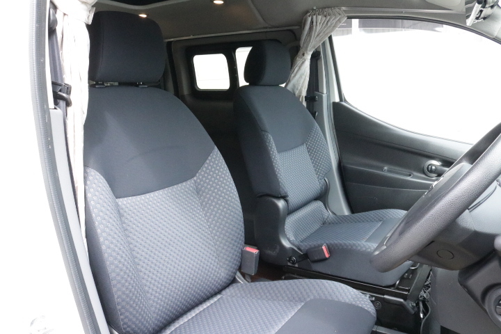キャンピングカー バンコン NV200ﾊﾞﾈｯﾄ 東和 ﾂｪﾙﾄNV　ﾎﾟｯﾌﾟｱｯﾌﾟ