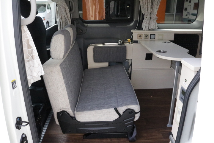 キャンピングカー バンコン NV200ﾊﾞﾈｯﾄ 東和 ﾂｪﾙﾄNV　ﾎﾟｯﾌﾟｱｯﾌﾟ