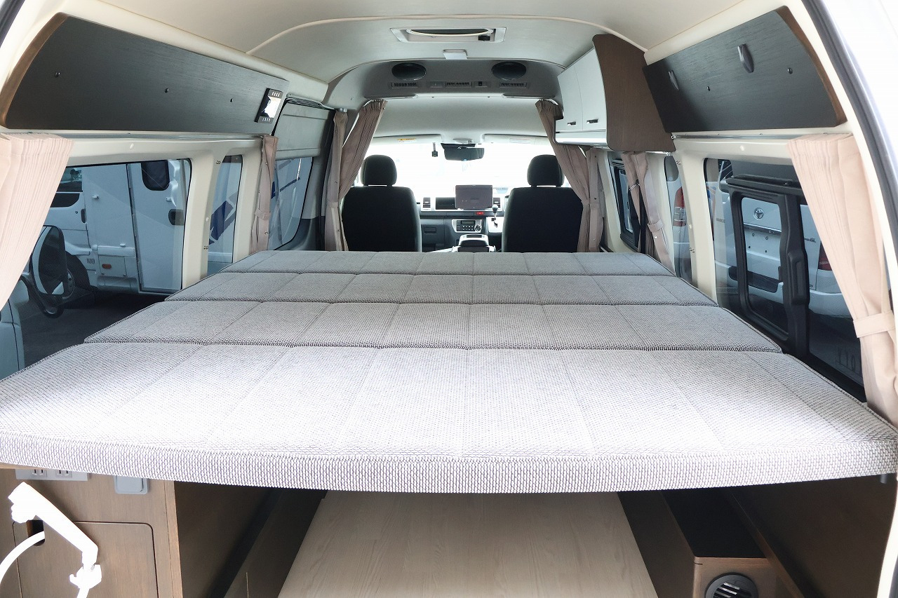 キャンピングカー バンコン ﾊｲｴｰｽ ﾄｲﾌｧｸﾄﾘｰ ﾄｲｽﾞBOX540 4WD