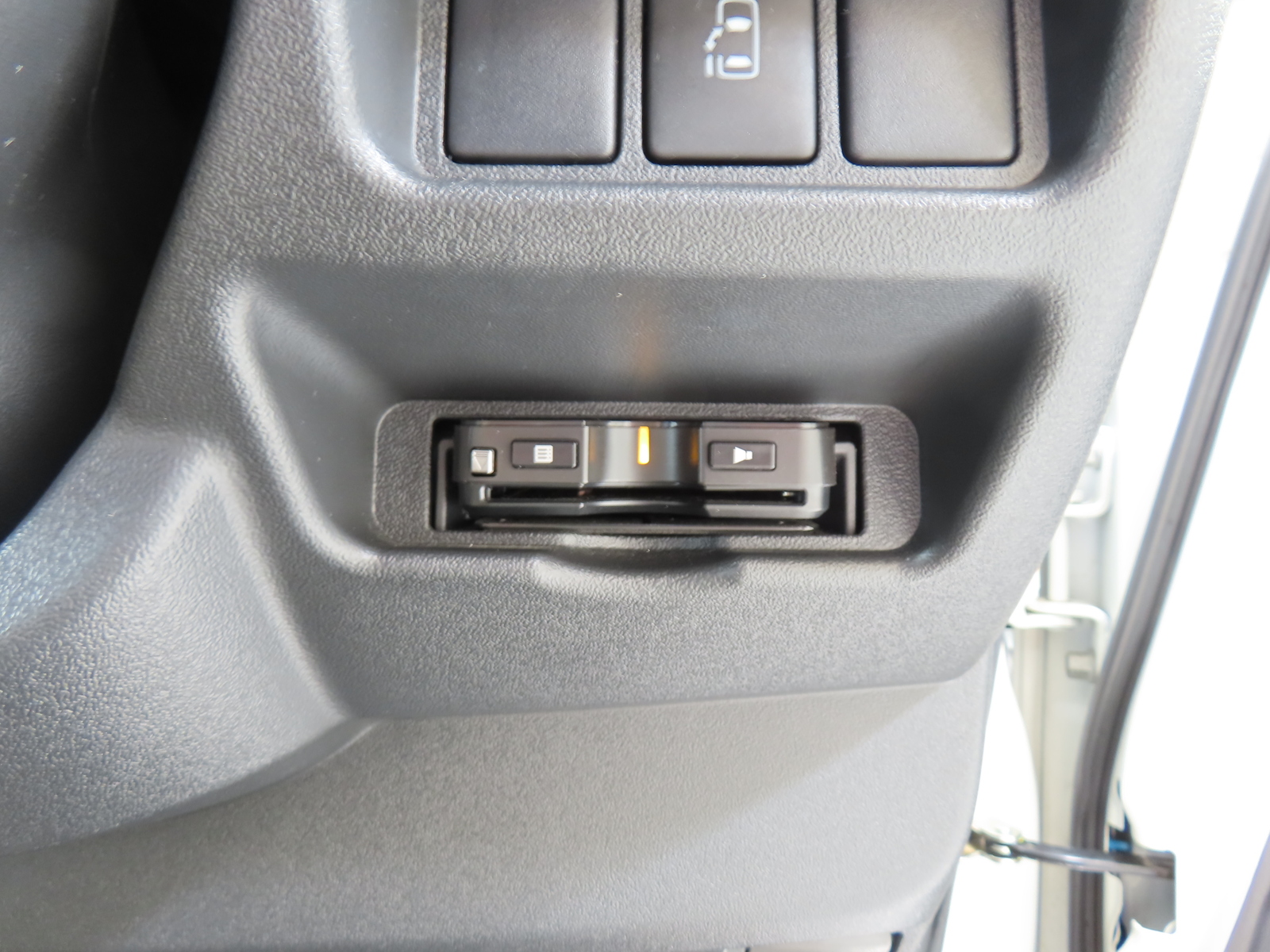 キャンピングカー バンコン ﾊｲｴｰｽ FOCS DS 4WD