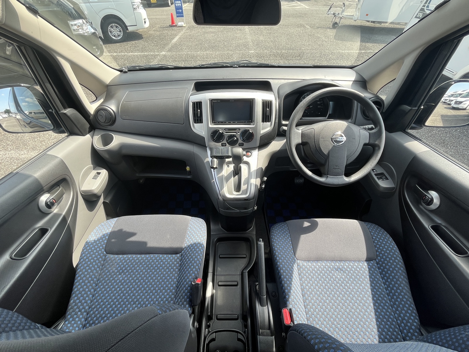 キャンピングカー バンコン NV200 OMCｵﾘｼﾞﾅﾙ FFﾋｰﾀｰ 2段ﾍﾞｯﾄﾞ