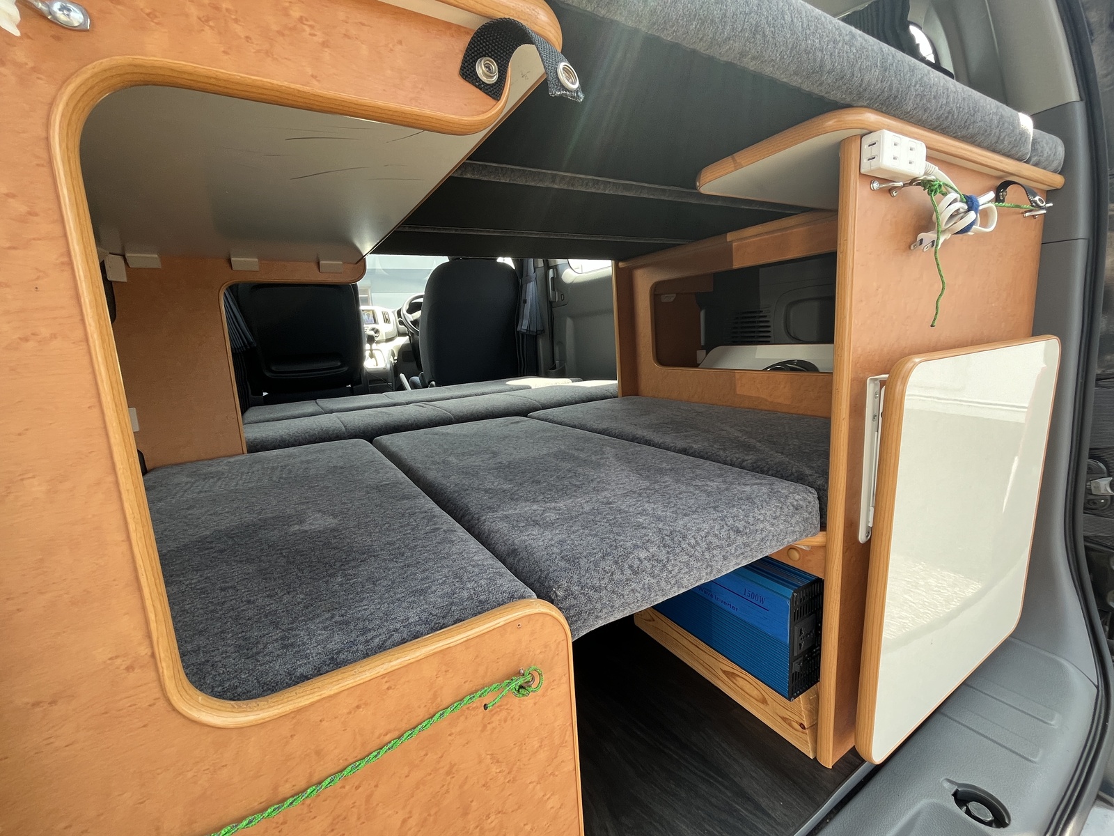 キャンピングカー バンコン NV200 OMCｵﾘｼﾞﾅﾙ FFﾋｰﾀｰ 2段ﾍﾞｯﾄﾞ