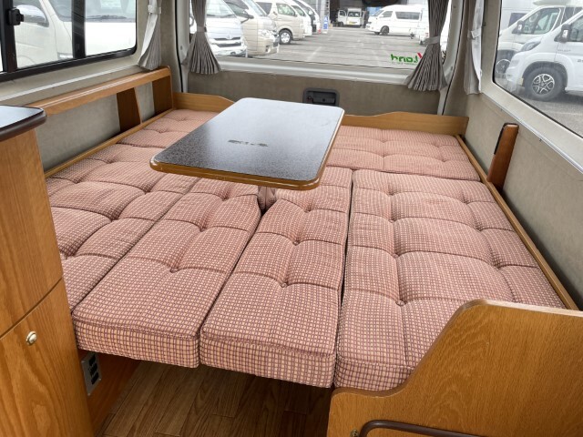 キャンピングカー バンコン ﾋﾞｰｸﾙ ﾃﾞｭｵ 40L冷蔵庫 4型ﾌｪｲｽﾁｪﾝｼﾞ