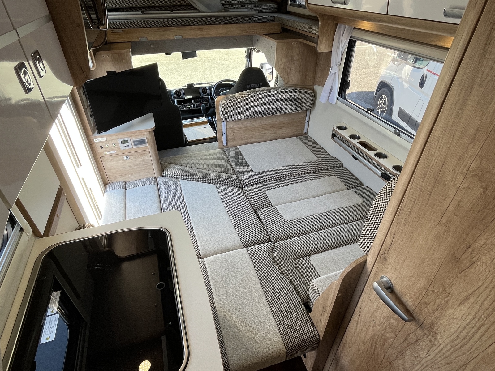 キャンピングカー キャブコン ﾅｯﾂRV ｸﾚｱ5.3Xﾊｲﾊﾟｰｴﾎﾞﾈｵ 軽油4WD