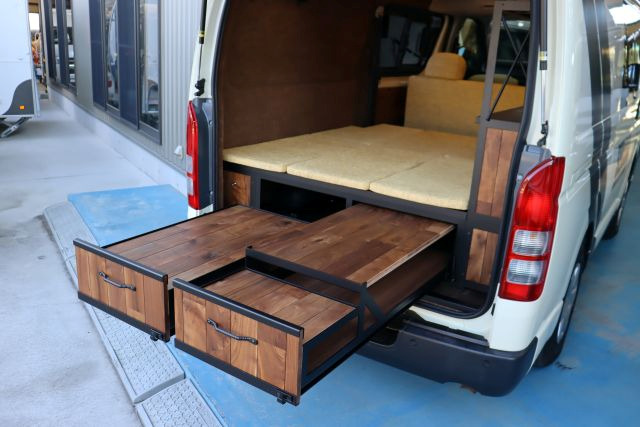 キャンピングカー バンコン ﾊｲｴｰｽ ﾜｰｸVOX ｾﾄﾞﾅ ﾀｲﾌﾟⅢ 4WD