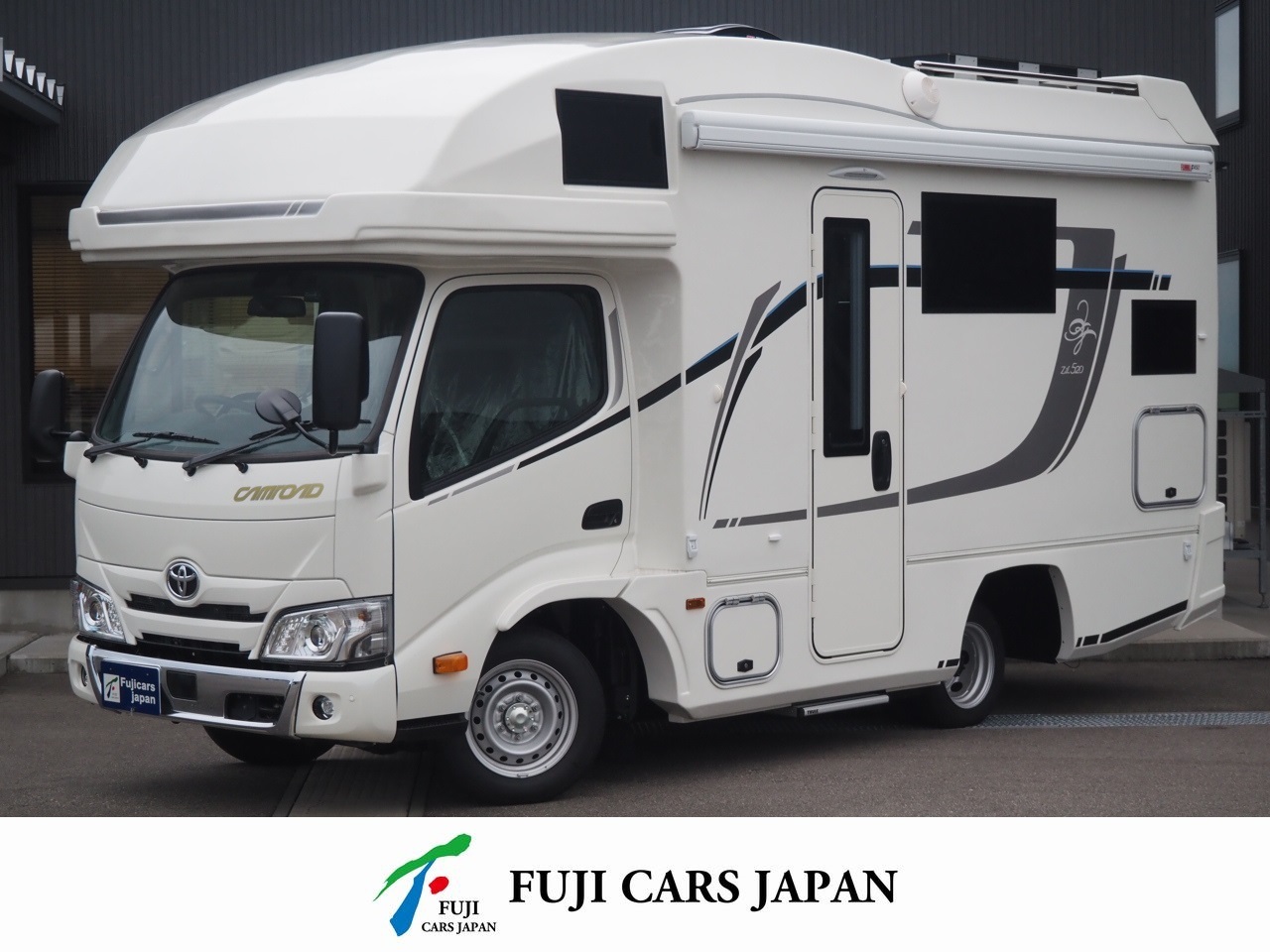 キャンピングカー カムロード  バンテック ジル520イリス 特別仕様 登録済み未使用車
