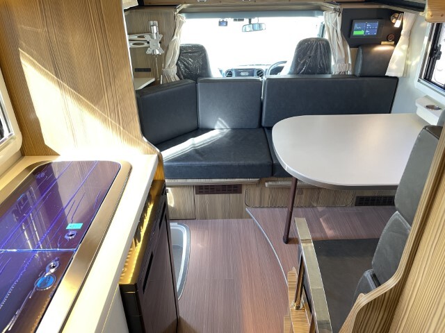 キャンピングカー キャブコン ﾊﾞﾝﾃｯｸ ｼﾞﾙ520ｲﾘｽ 特別仕様 登録済み未使用車