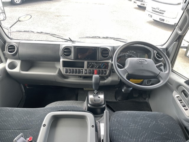 キャンピングカー キャブコン ﾊﾞﾝﾃｯｸ ｼﾞﾙ520ｲﾘｽ 特別仕様 登録済み未使用車