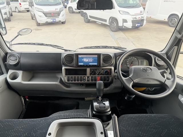 キャンピングカー キャブコン ｶﾑﾛｰﾄﾞ ｼﾞﾙ520ｲﾘｽ特別仕様 登録済み未使用車