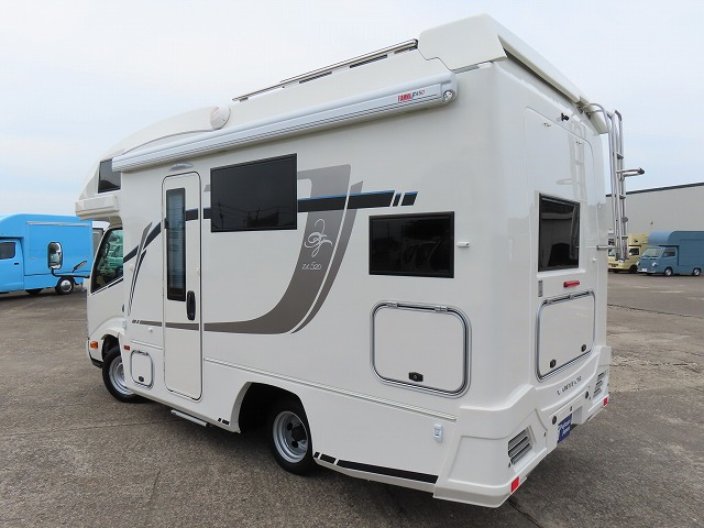 キャンピングカー キャブコン ｶﾑﾛｰﾄﾞ ｼﾞﾙ520ｲﾘｽ特別仕様 登録済み未使用