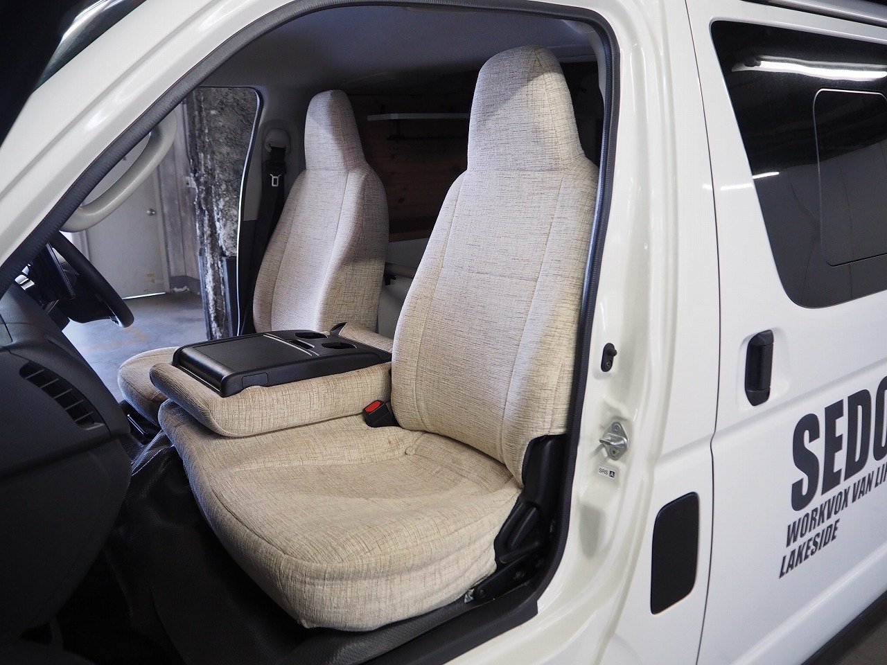 キャンピングカー バンコン ﾚｼﾞｱｽｴｰｽ ﾊﾞﾝﾗｲﾌ ｾﾄﾞﾅﾚｲｸｻｲﾄﾞ4WD