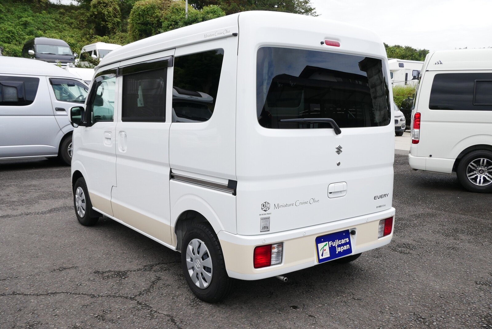 キャンピングカー 軽キャンパー ｴﾌﾞﾘｲ岡ﾓｰﾀｰｽ ﾐﾆﾁｭｱｸﾙｰｽﾞｵﾘｰﾌﾞ4WD