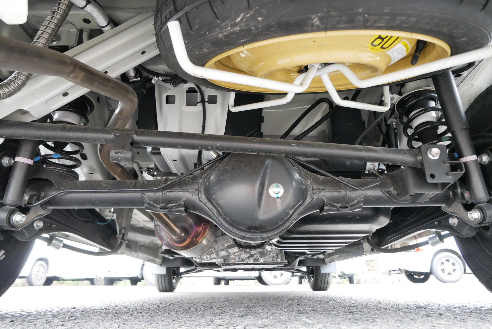 キャンピングカー 軽キャンパー ｴﾌﾞﾘｲ岡ﾓｰﾀｰｽ ﾐﾆﾁｭｱｸﾙｰｽﾞｵﾘｰﾌﾞ4WD