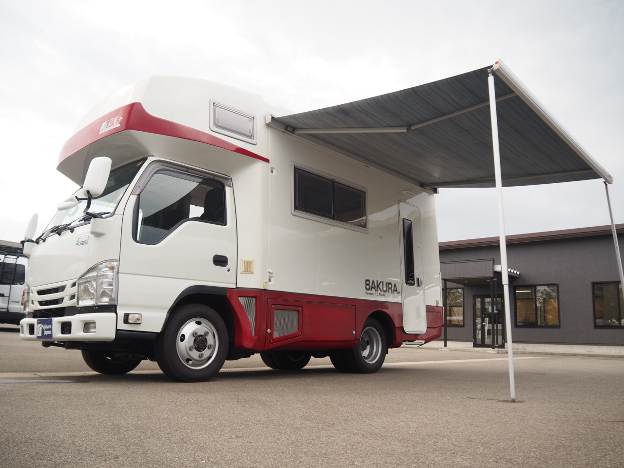 キャンピングカー キャブコン ﾋﾞｰｶﾑ NTB ｻｸﾗ 4WD DCｸｰﾗｰ