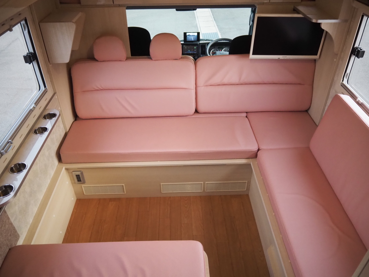 キャンピングカー キャブコン ﾋﾞｰｶﾑ NTB ｻｸﾗ 4WD DCｸｰﾗｰ