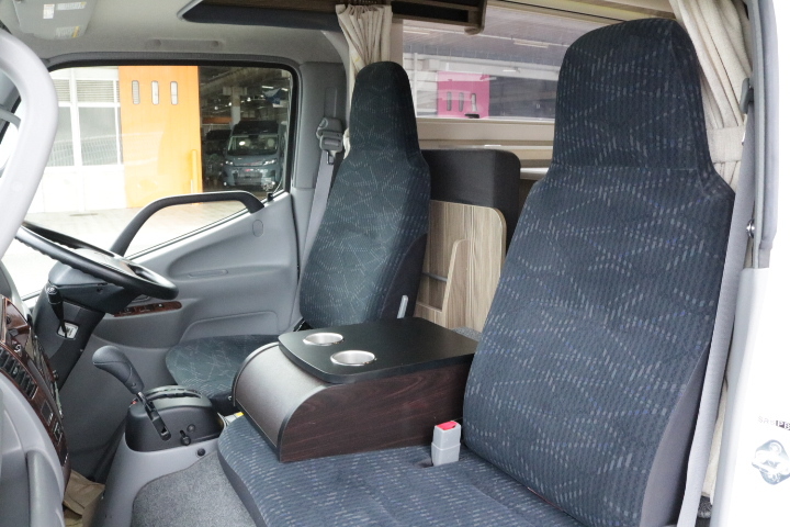 キャンピングカー キャブコン ｶﾑﾛｰﾄﾞ ﾊﾞﾝﾃｯｸｼﾞﾙ520 家庭用ｴｱｺﾝ4WD