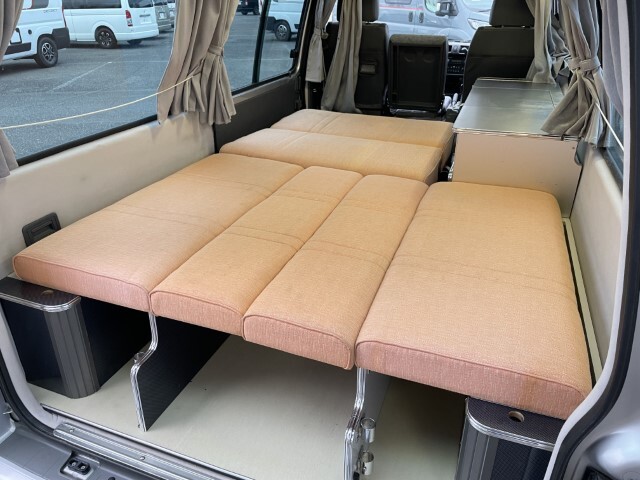 キャンピングカー バンコン ﾎﾞﾝｺﾞ ﾛｰﾀｽRV ｲｰﾗｲﾄ　