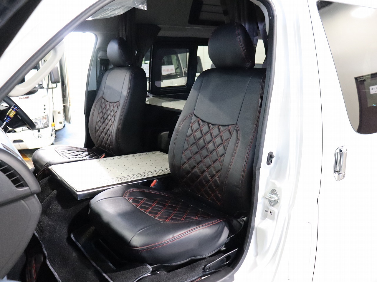 キャンピングカー バンコン ﾊｲｴｰｽ FOCS ﾘﾍﾞﾙﾀ 4WD　FF　電子ﾚﾝｼﾞ