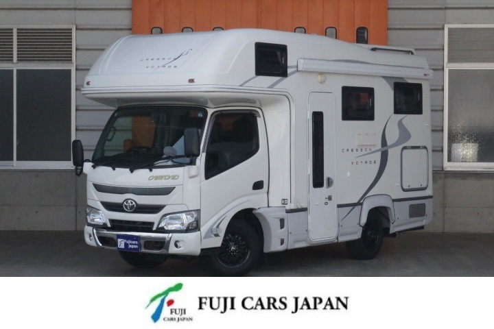 キャンピングカー キャブコン カムロードナッツRV クレソンボヤージュXエボライト