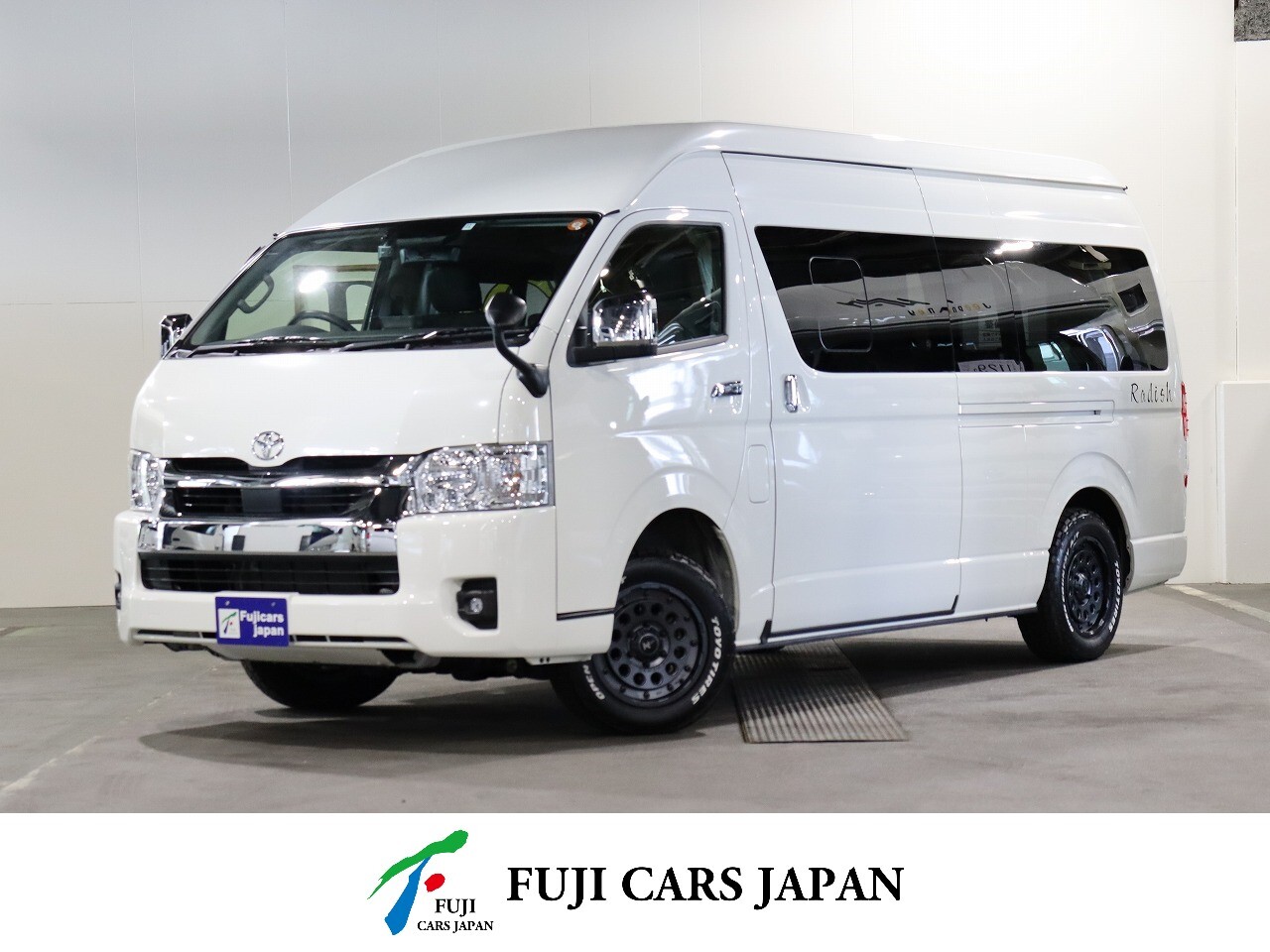キャンピングカー バンコン ハイエース ナッツRV ラディッシュ 4WD　DC冷蔵庫