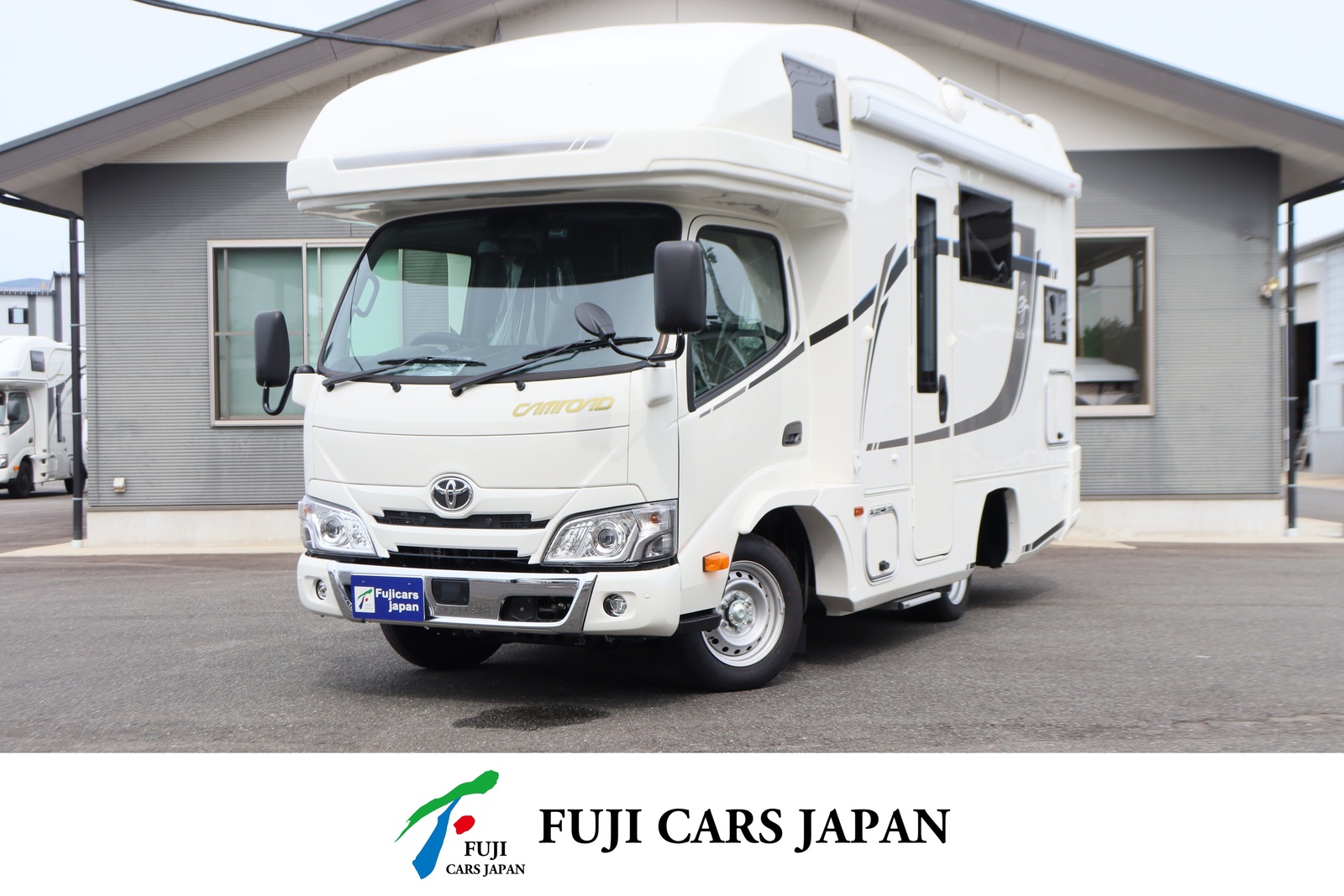 キャンピングカー カムロード バンテック ジル520イリス 特別仕様 登録済み未使用車