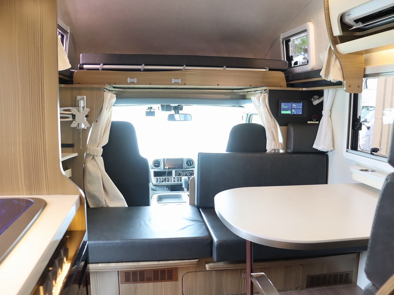 キャンピングカー キャブコン ｶﾑﾛｰﾄﾞ ｼﾞﾙ520ｲﾘｽ特別仕様 登録済未使用車