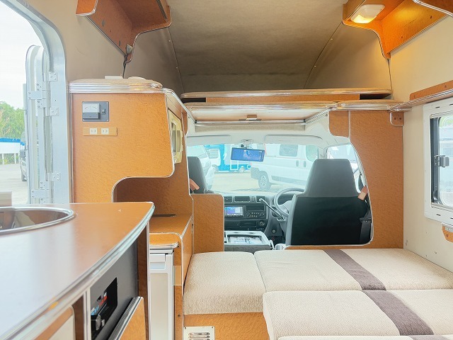 キャンピングカー キャブコン ﾎﾞﾝｺﾞ ﾛｰﾀｽRV ﾏﾝﾎﾞｳ ﾌｧﾐｰﾕ