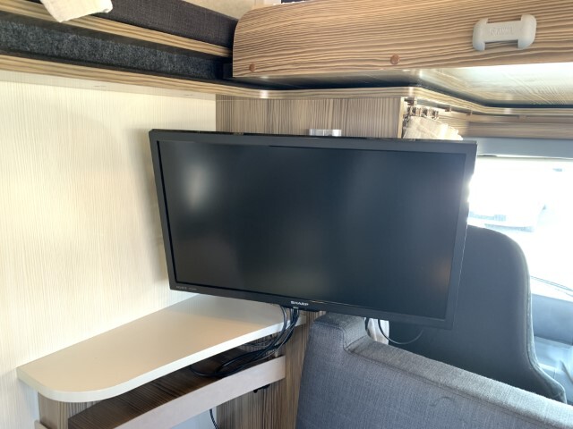 キャンピングカー キャブコン ﾊﾞﾝﾃｯｸ ｼﾞﾙ520 家AC ﾚﾝｼﾞ FFﾋｰﾀｰ