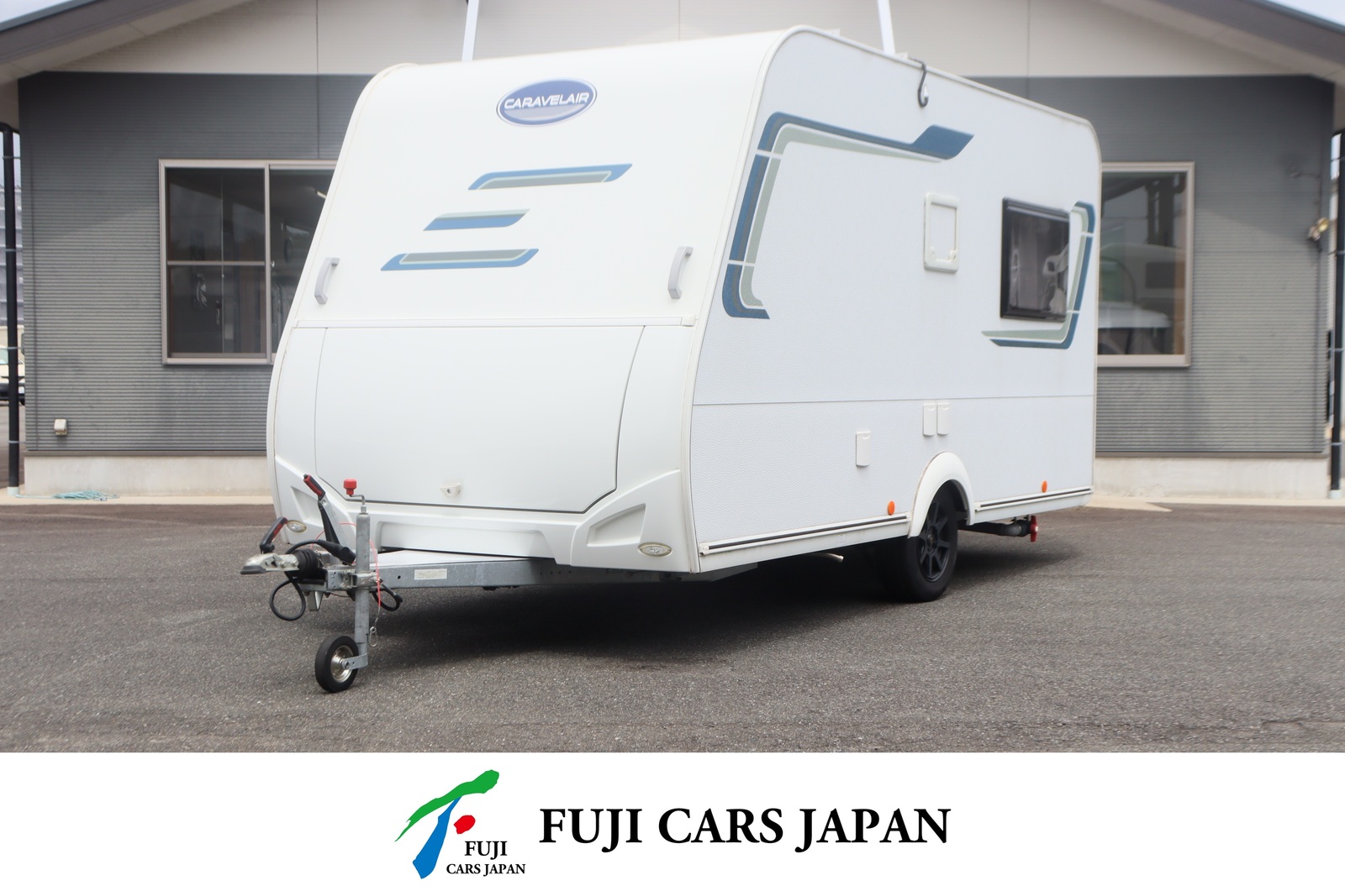 キャンピングカー トレーラー トリガノ アルバ390 牽引免許不要