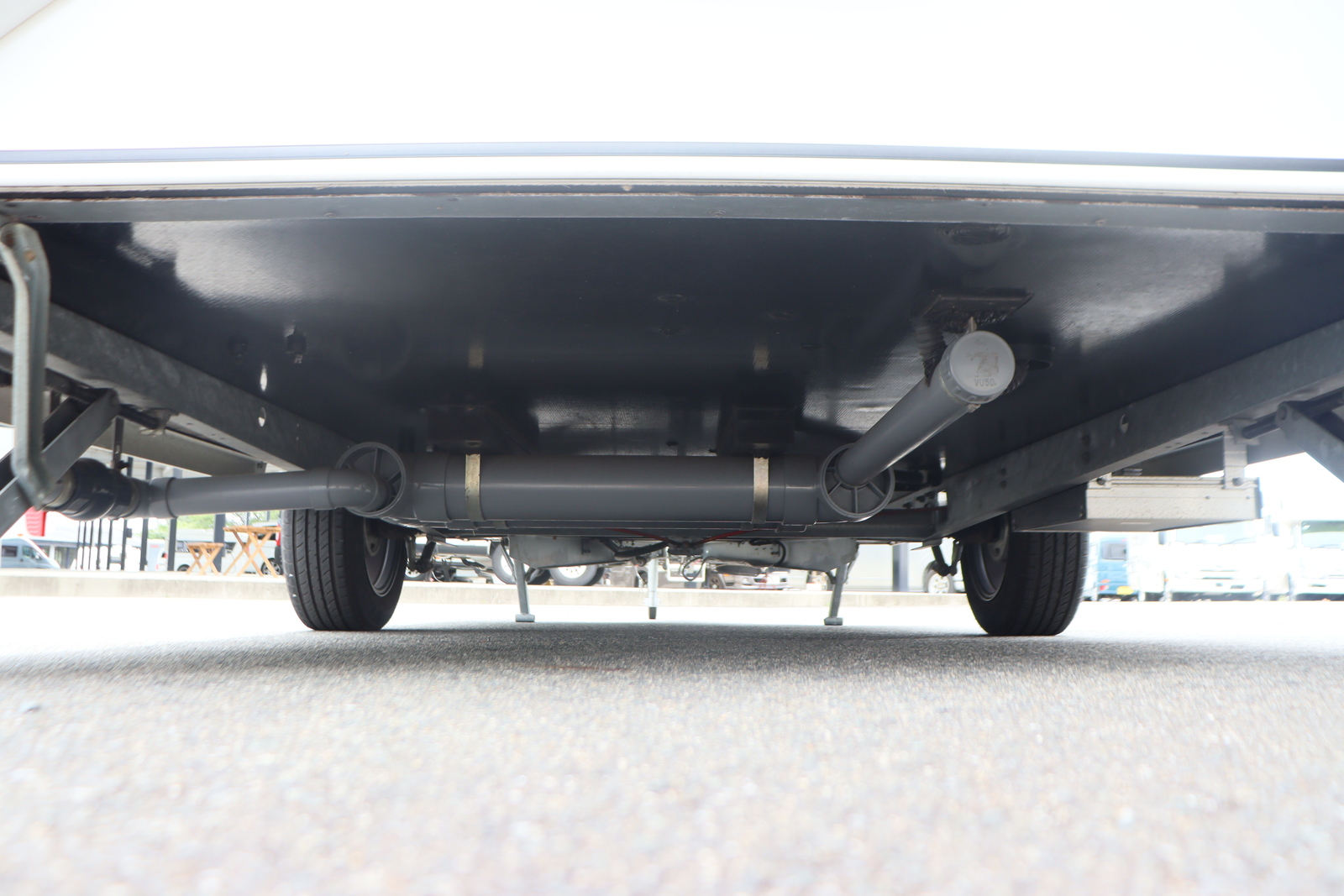 キャンピングカー トレーラー ﾄﾘｶﾞﾉ ｱﾙﾊﾞ390 牽引免許不要