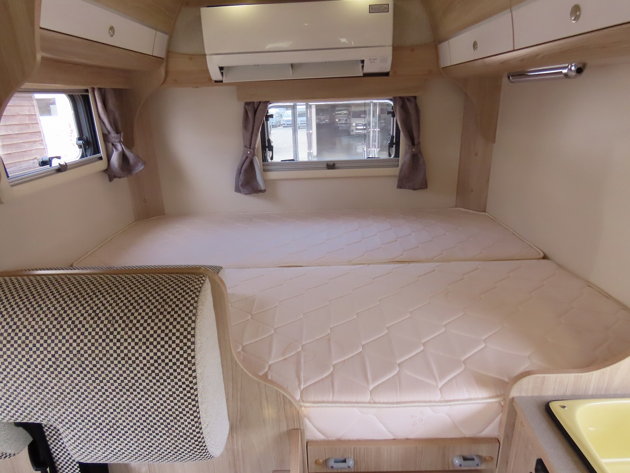 キャンピングカー キャブコン ｶﾑﾛｰﾄﾞﾅｯﾂRV ｼﾞｰﾌﾟﾆｰXｴﾎﾞﾗｲﾄ 4WD