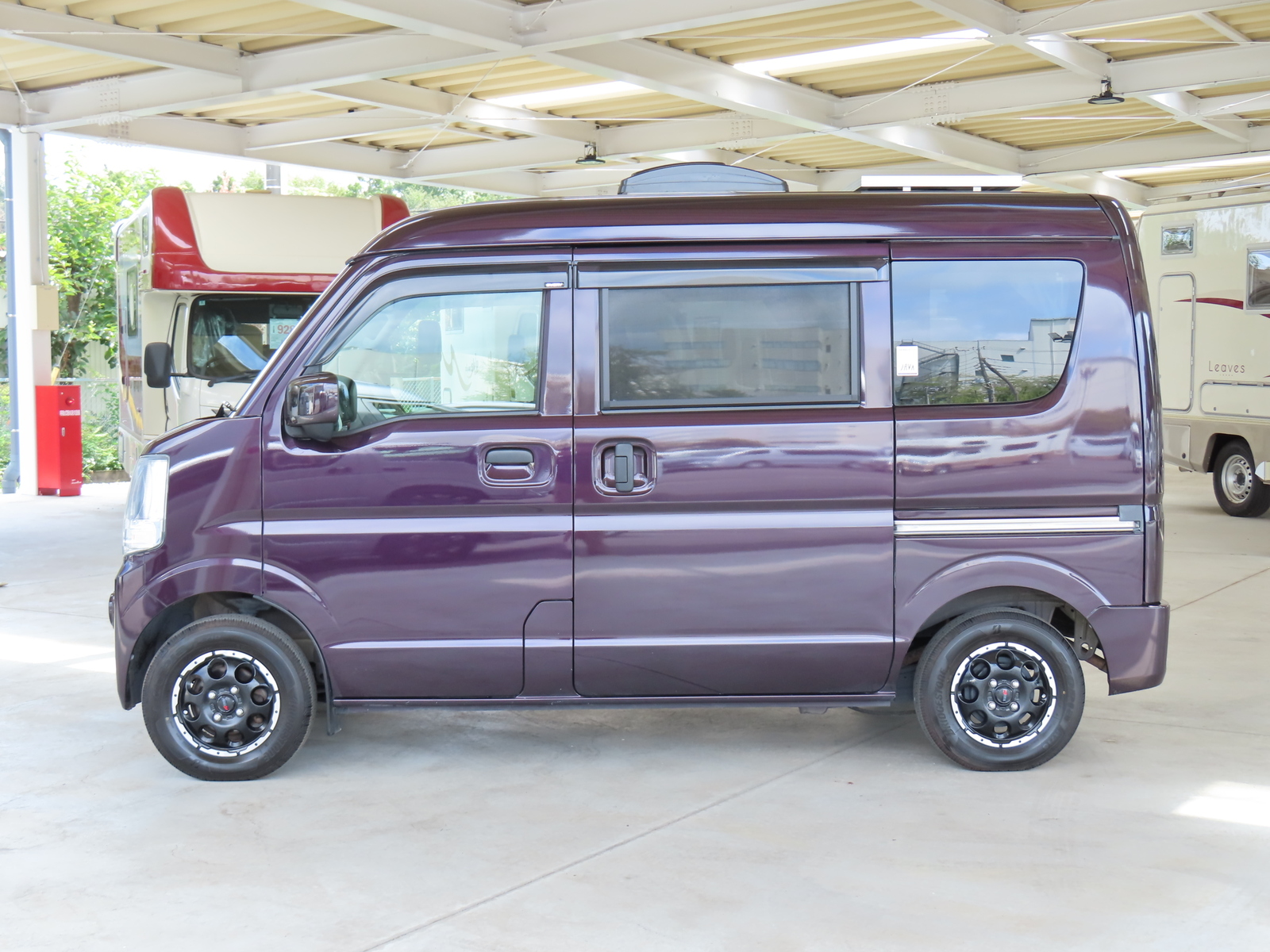 キャンピングカー 軽キャンパー ｴﾌﾞﾘｲ ﾌｨｰﾙﾄﾞﾗｲﾌ ｺｺﾊﾞﾝ 4WD