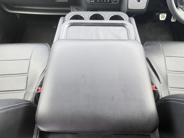 キャンピングカー バンコン ﾊｲｴｰｽ ﾌﾚｯｸｽ ｳﾞｧﾘｱｽ 4WD