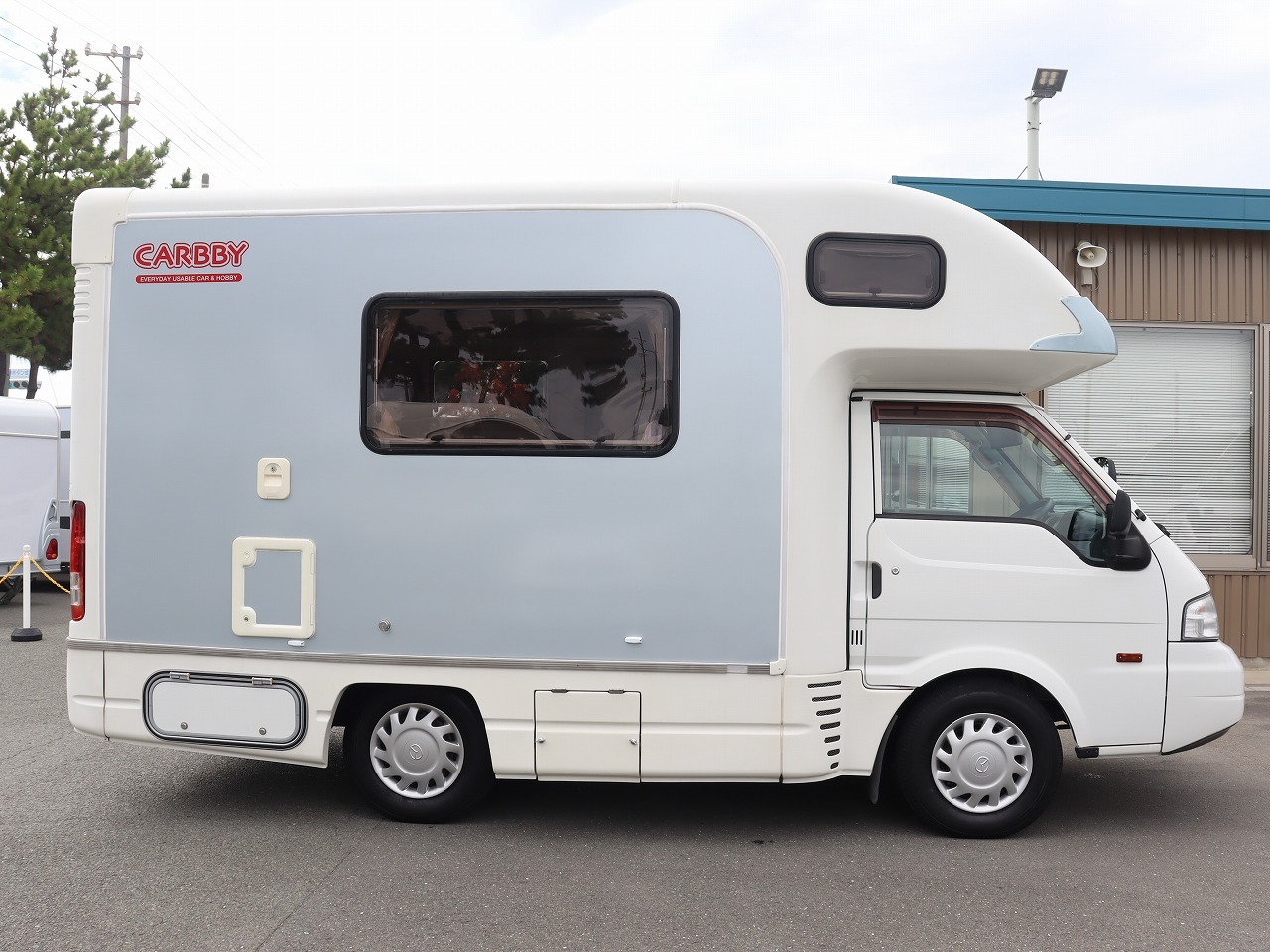 キャンピングカー キャブコン ﾎﾞﾝｺﾞ 東和 ｶｰﾋﾞｨR2B