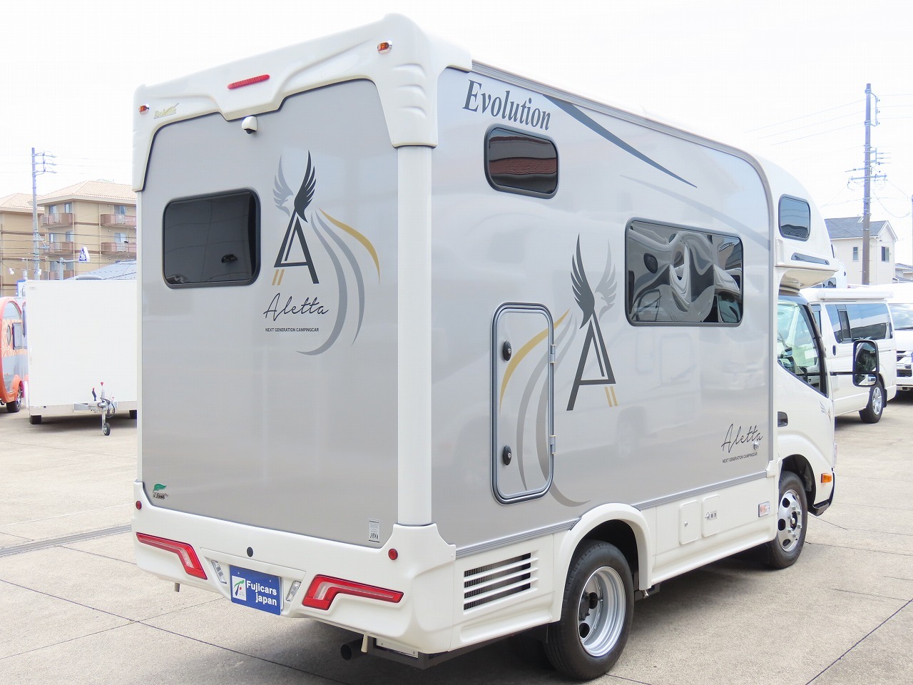 キャンピングカー キャブコン ｶﾑﾛｰﾄﾞ ﾅｯﾂ ｱﾚｯﾀREﾊｲﾊﾟｰｴﾎﾞ 4WD