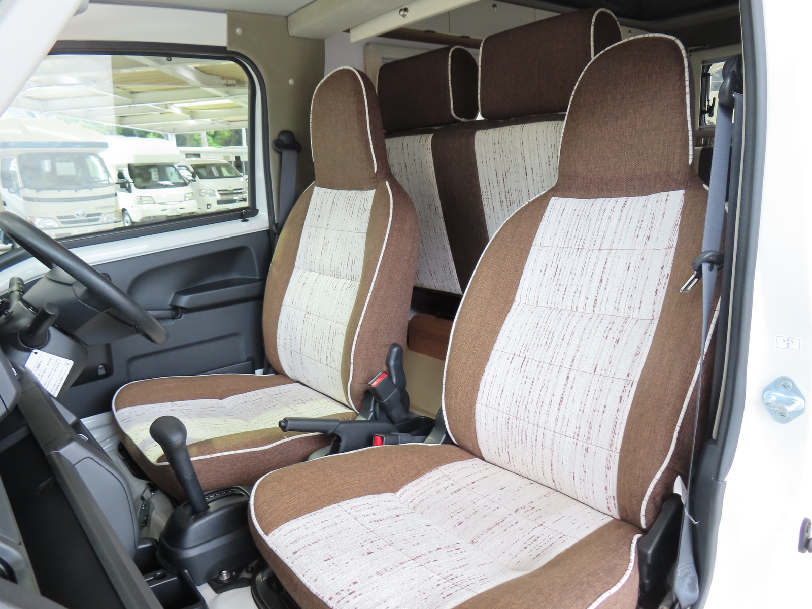 キャンピングカー ハイゼット 東和ﾓｰﾀｰｽ ｲﾝﾃﾞｨ108　FFﾋｰﾀｰ