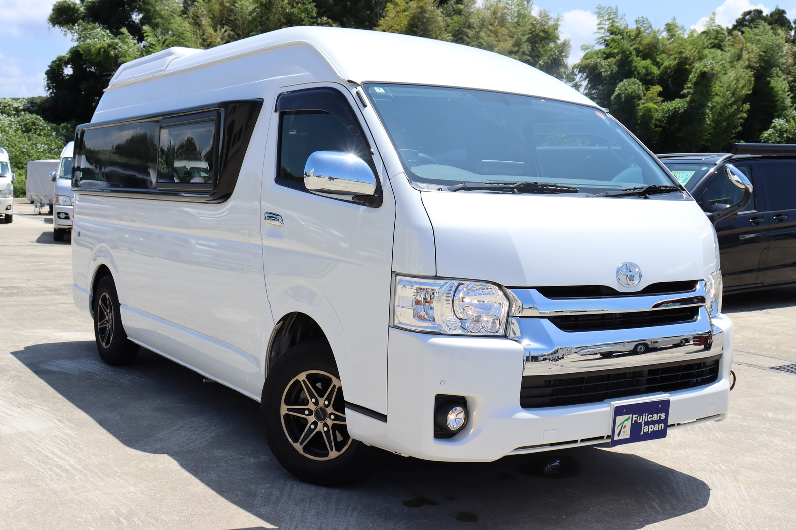キャンピングカー バンコン ﾊｲｴｰｽ ﾃﾞﾙﾀﾘﾝｸ ﾀﾞｰｳｨﾝQ3　FF　4WD
