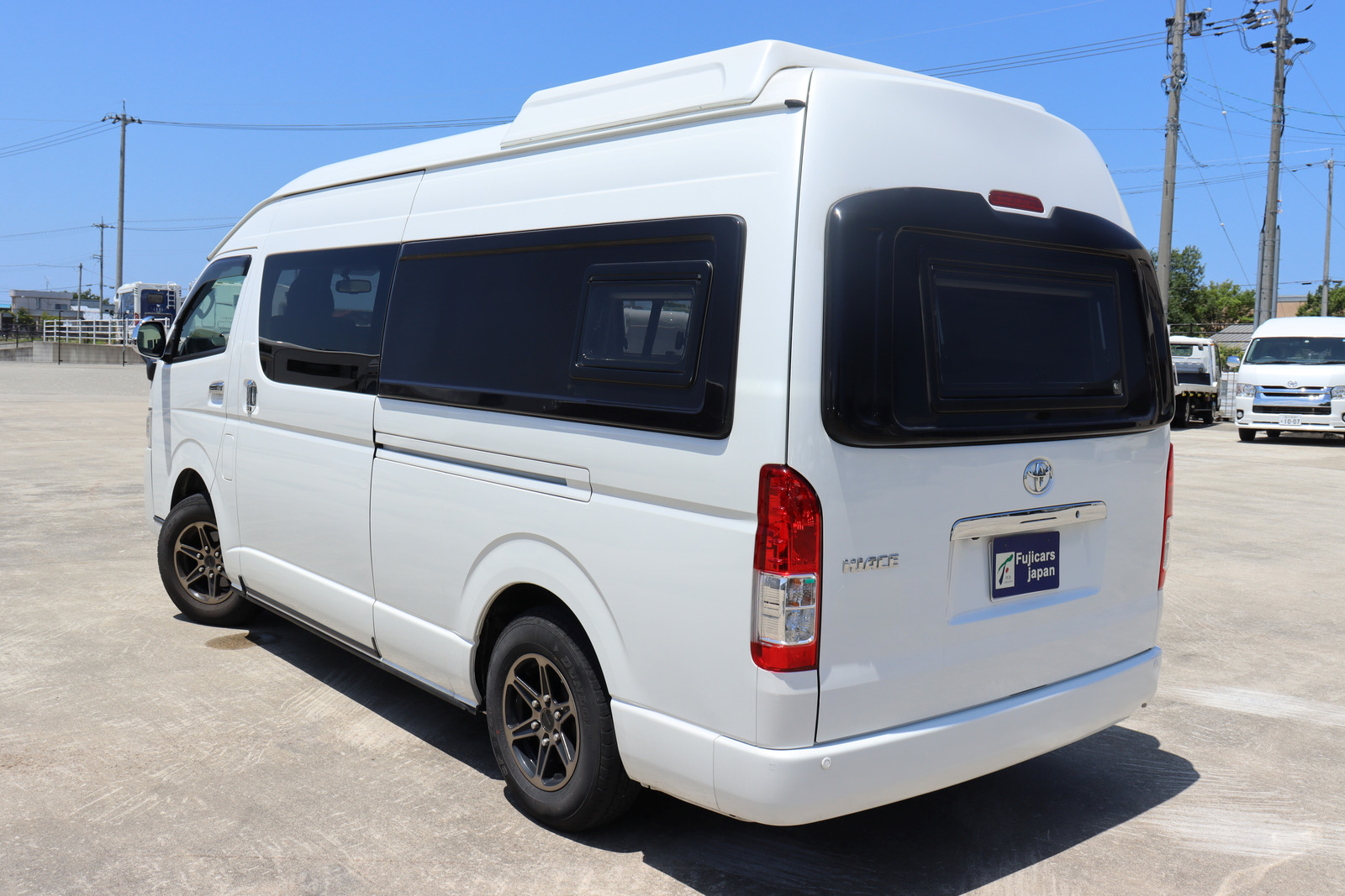 キャンピングカー バンコン ﾊｲｴｰｽ ﾃﾞﾙﾀﾘﾝｸ ﾀﾞｰｳｨﾝQ3　FF　4WD